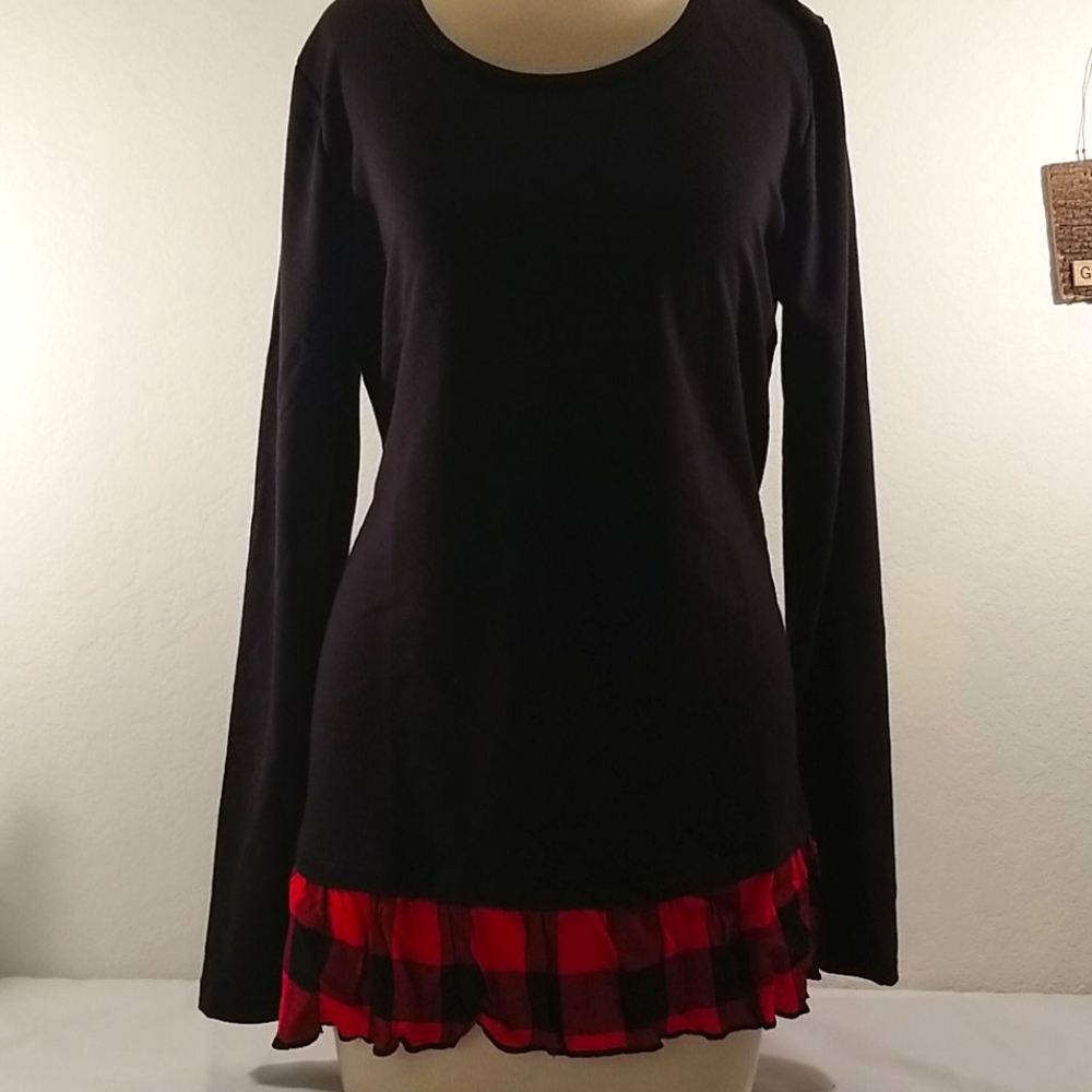 Tunic black tshirt with Buffalo check M